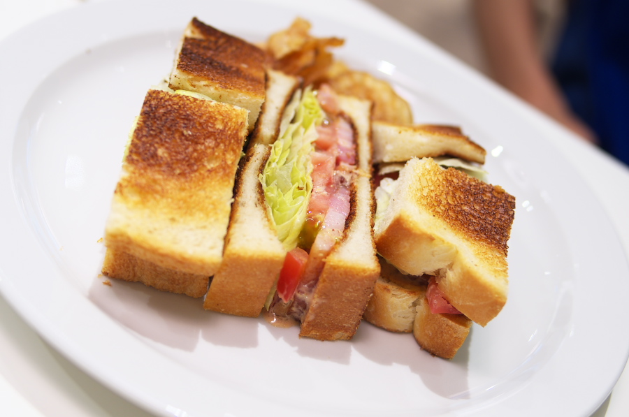 IMGP5001.jpg(201425 byte)