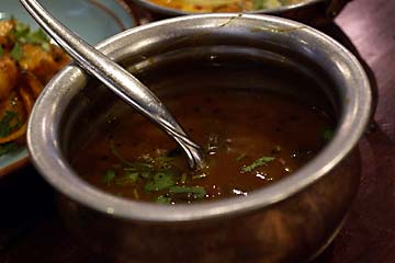 �T���o���J���[