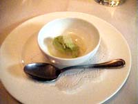 �A�~���[�Y