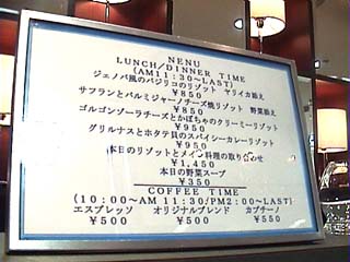 ���j���[