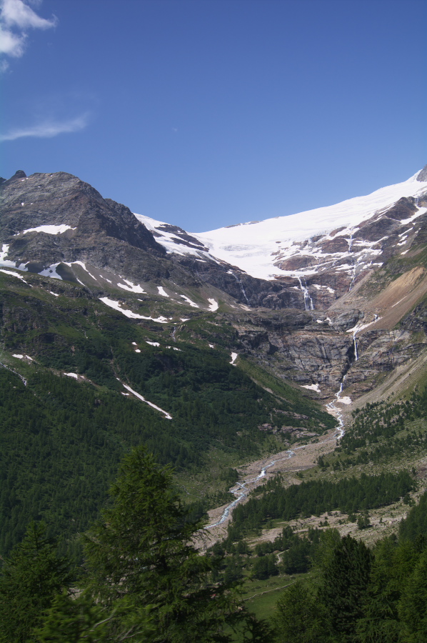 IMGP9585.jpg(305859 byte)