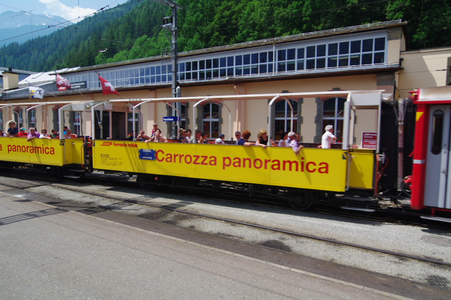 IMGP9626.jpg(338175 byte)