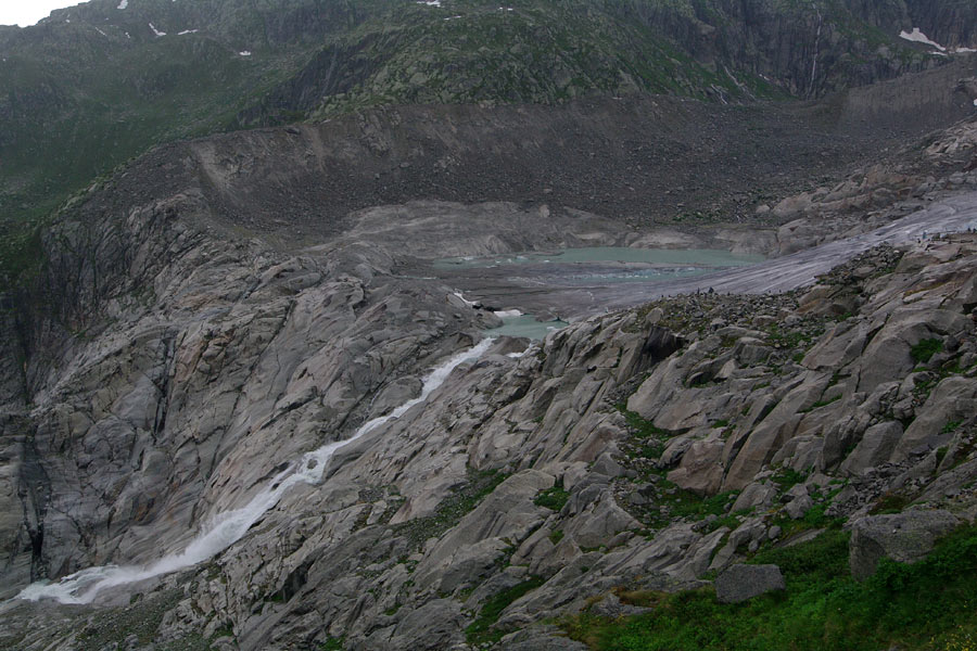 pic2.jpg(148319 byte)