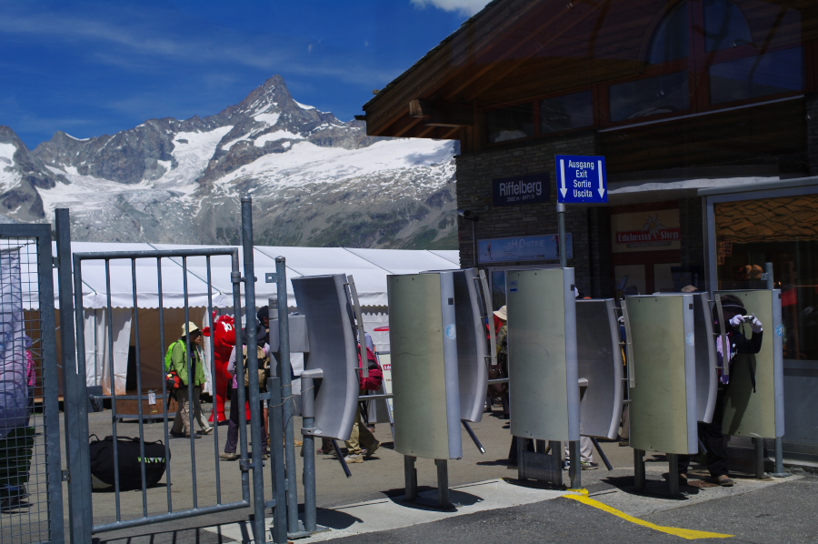 IMGP0984.jpg(279857 byte)