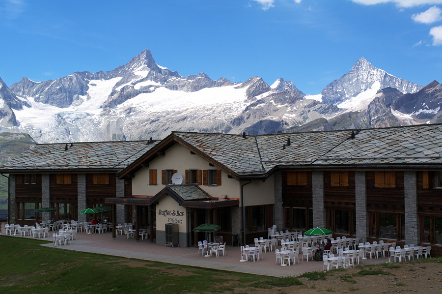 pic9.jpg(271591 byte)