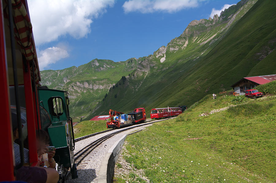 pic3.jpg(126769 byte)