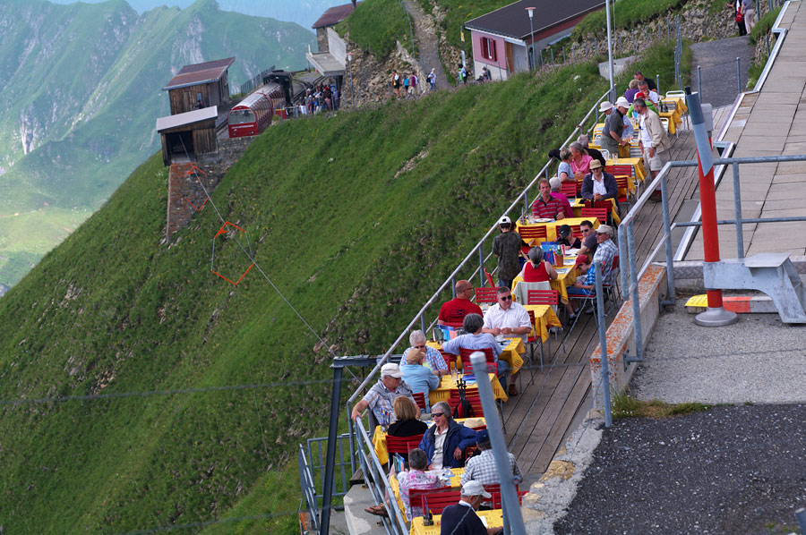 pic5.jpg(226886 byte)