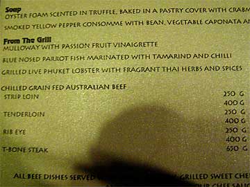 ���j���[